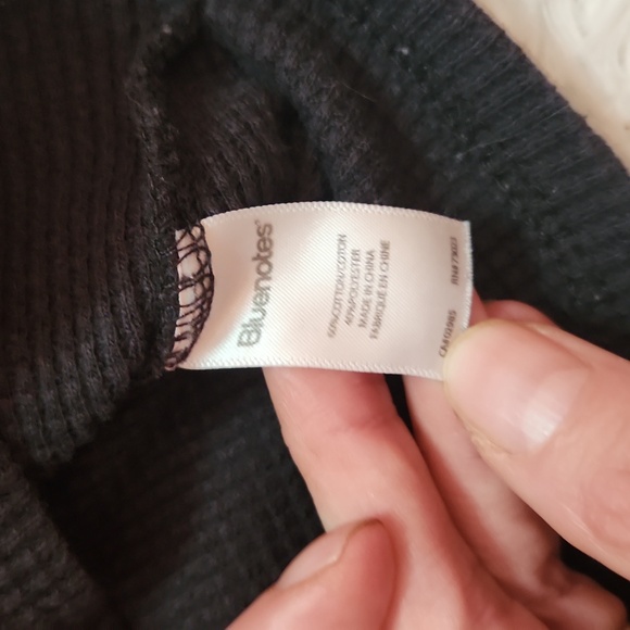 Bluenotes black waffle knit crop top - Picture 5 of 7